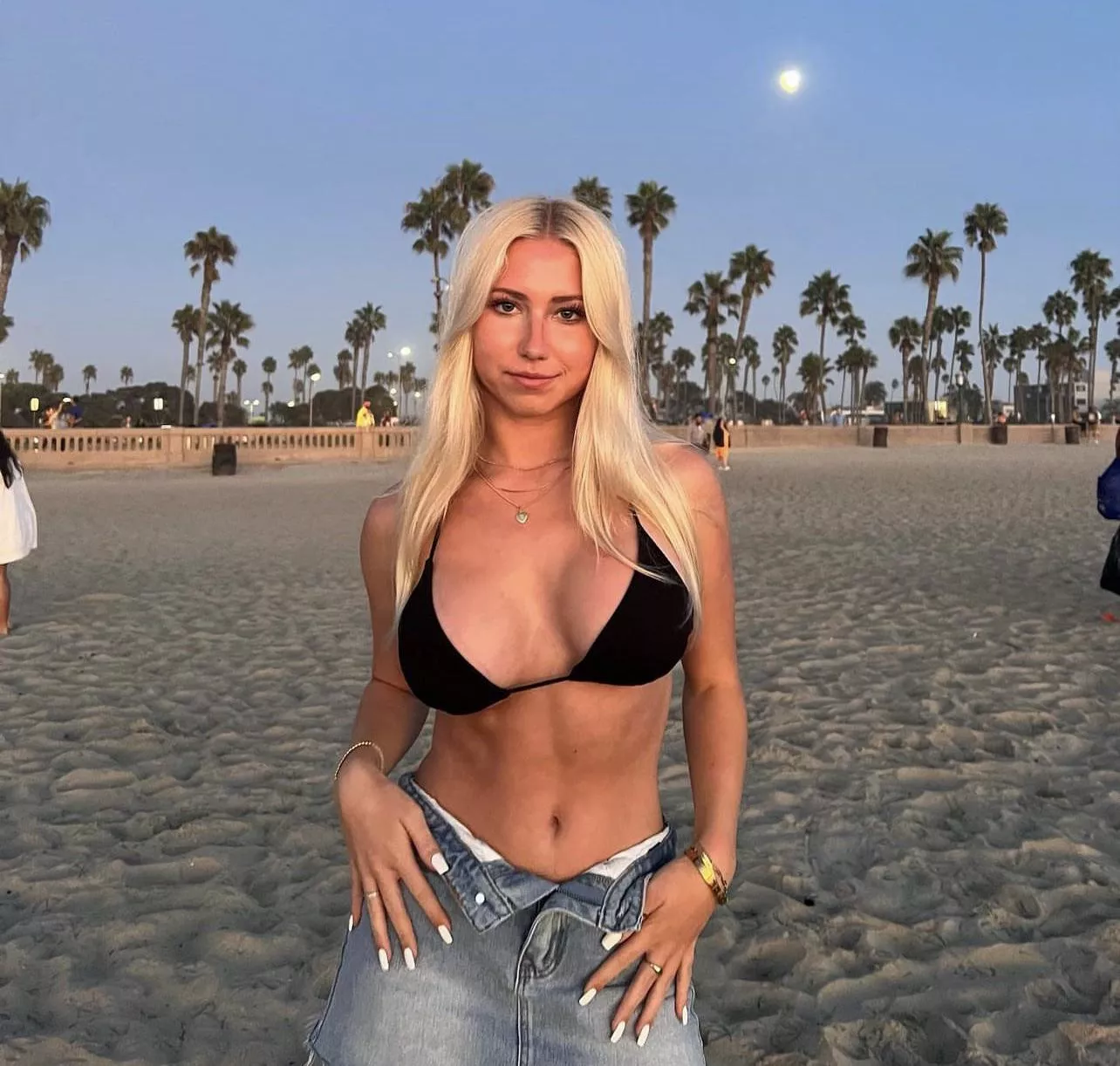 Uneven posted by Hemp_Quirk