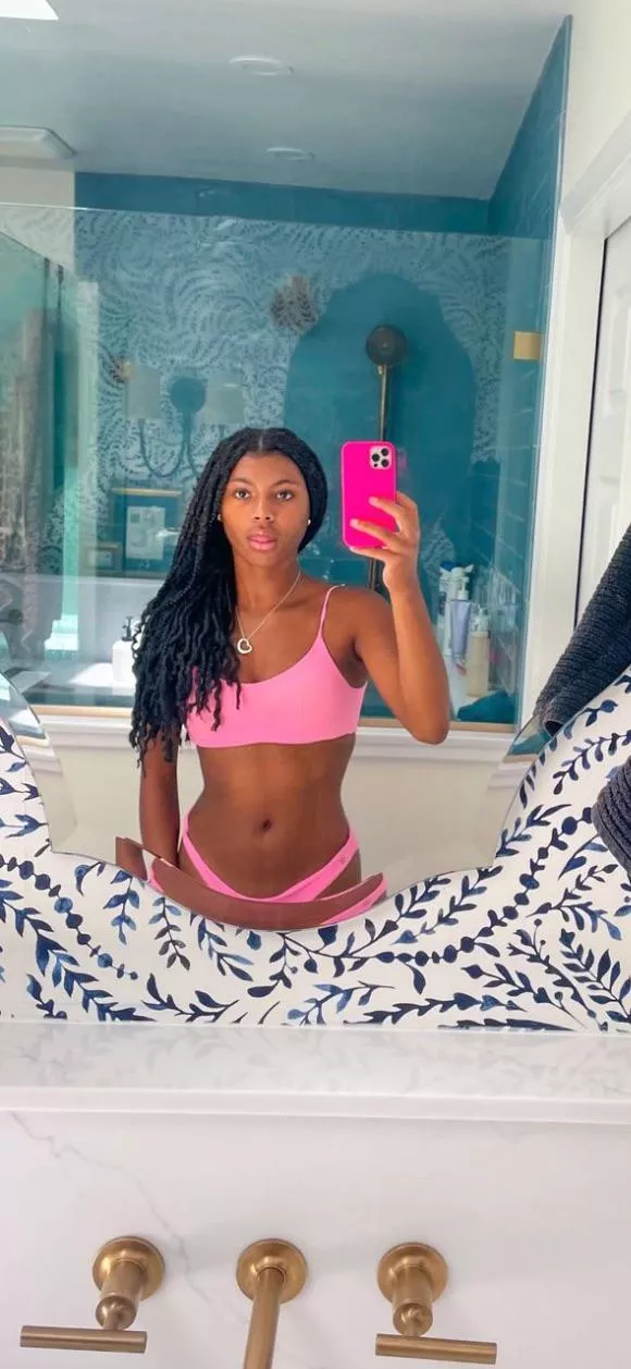 Unreal  posted by Familiar_Clothes1619