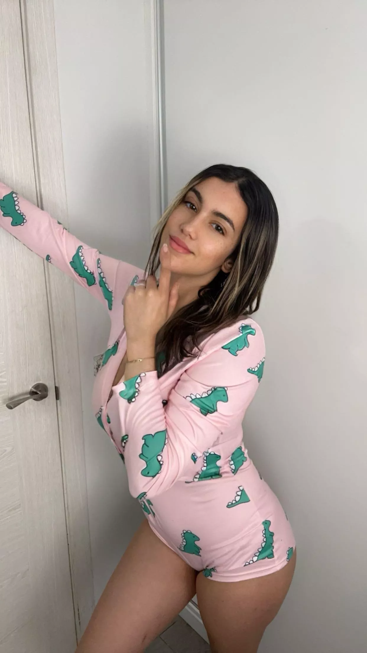 What do my curves tell you about me? posted by Spooky-Yellowjacket