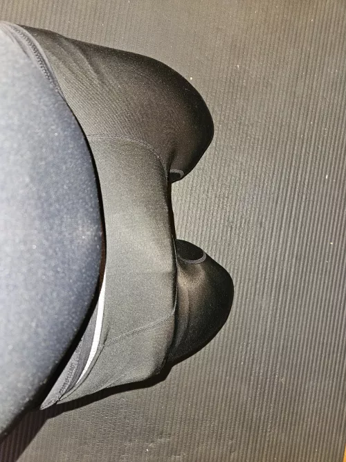 Why I cant go to public gyms by Jayden0257