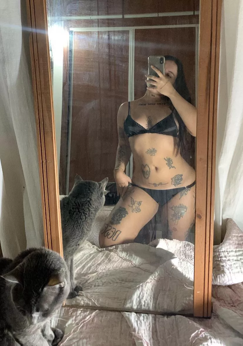 with my number one fan🖤 posted by nnattassha