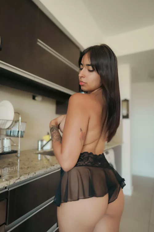 Would you slut me out on our first date? by fashionistgirl