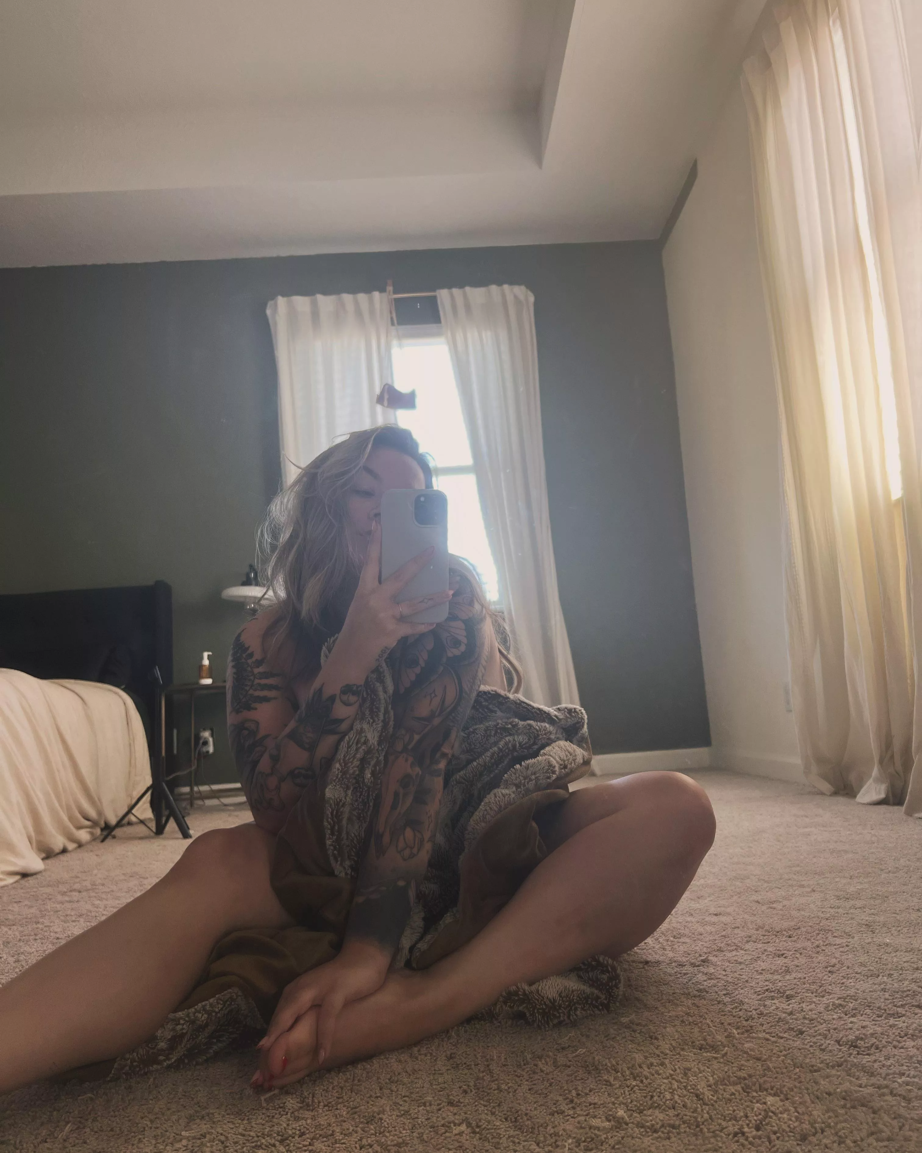 Bad mommy wants to have fun  posted by gabiii_carter