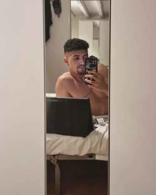 Bored in bed, what's good to watch lately? by Ohai_hm_