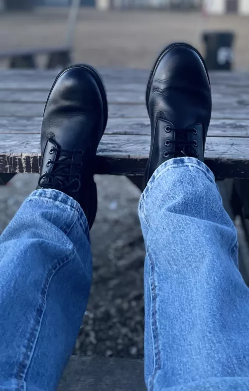 Does shoe polish on black timberland nubucks look pretty good? I think it looks awesome by s_halkett19