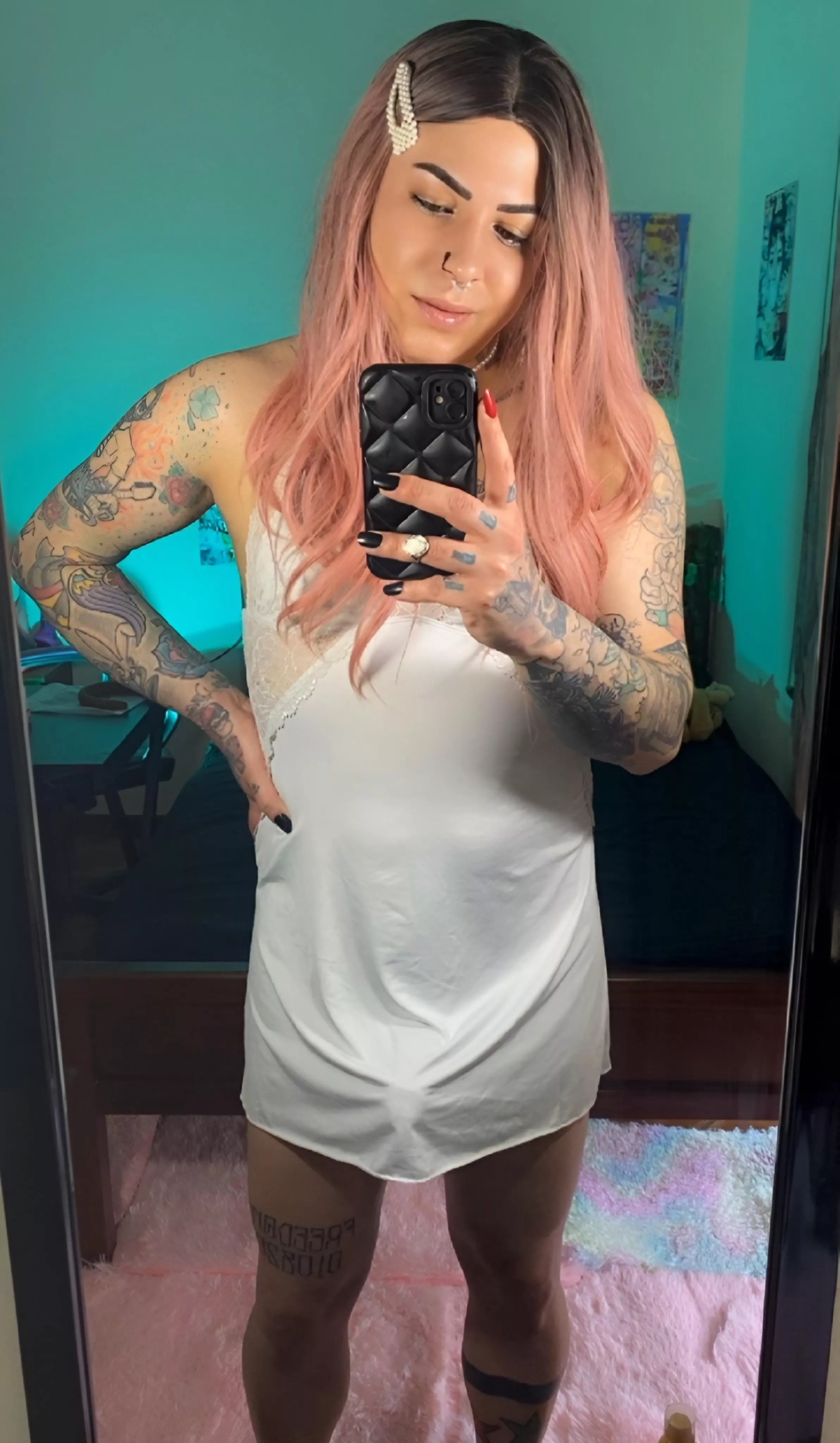 Hiii 🤍 posted by emmaink-trans