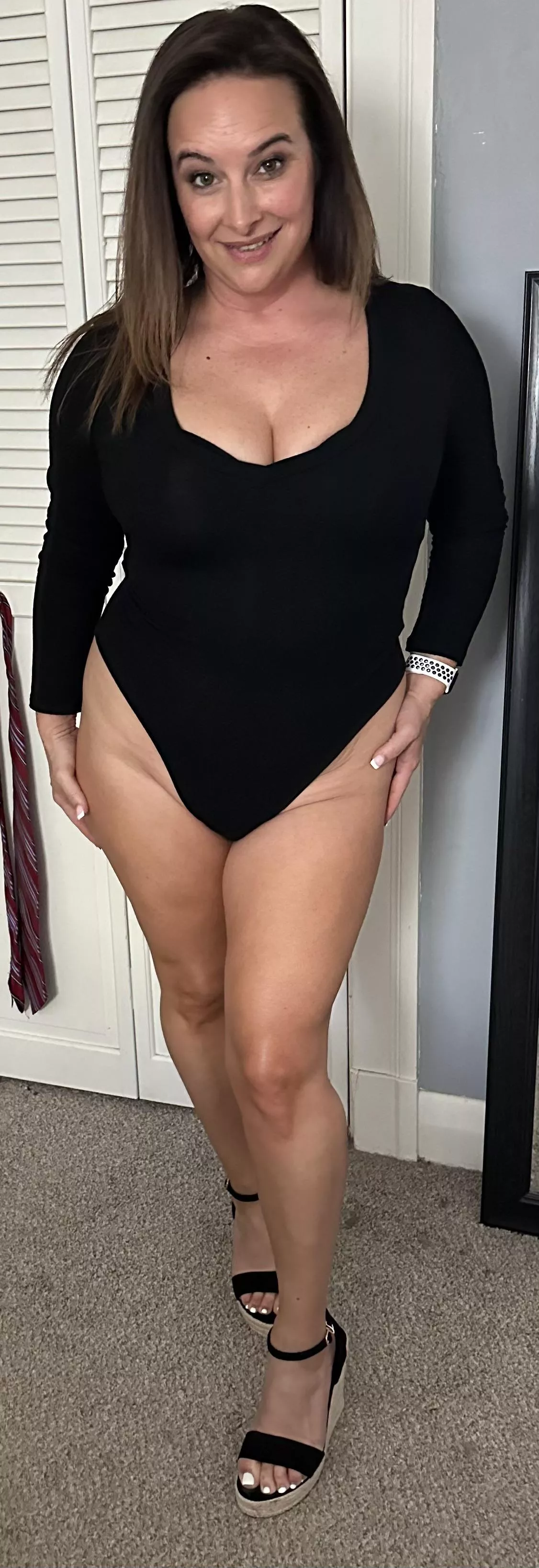 Hit Curvy Milf 45F posted by sophienextdoor