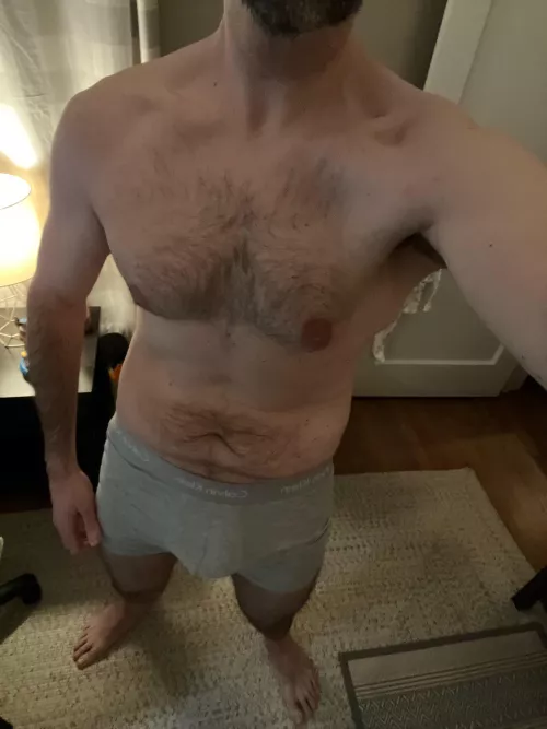 Home alone and looking for a friend [41] by jgx083