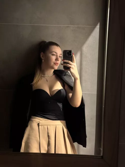 i know you love when i have cleavage like this by strungdelorme