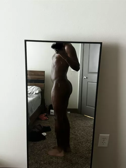 I need a pole to squat on  by bussymeadows