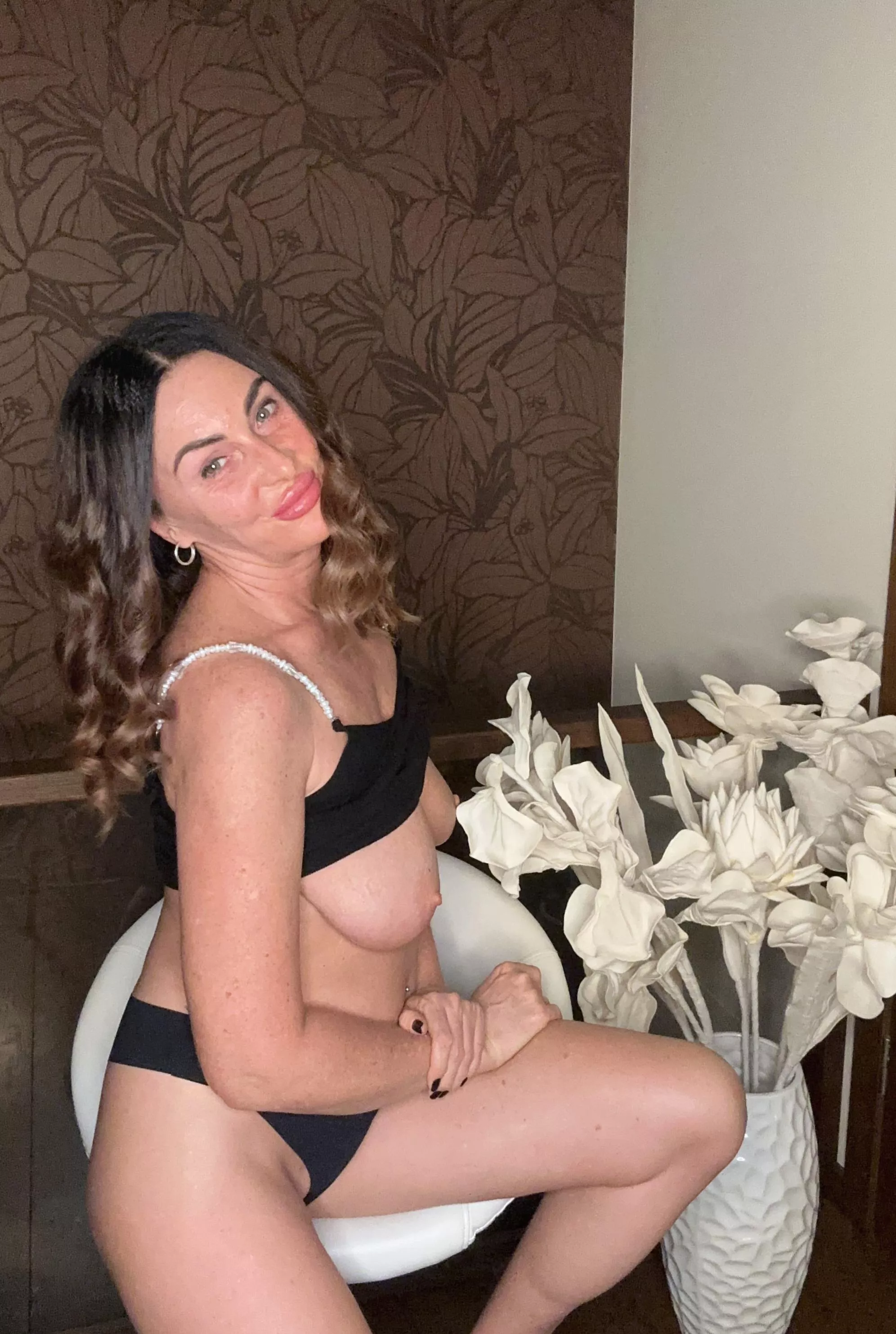 I used to hide my body, but I am hot now posted by KTSPOT