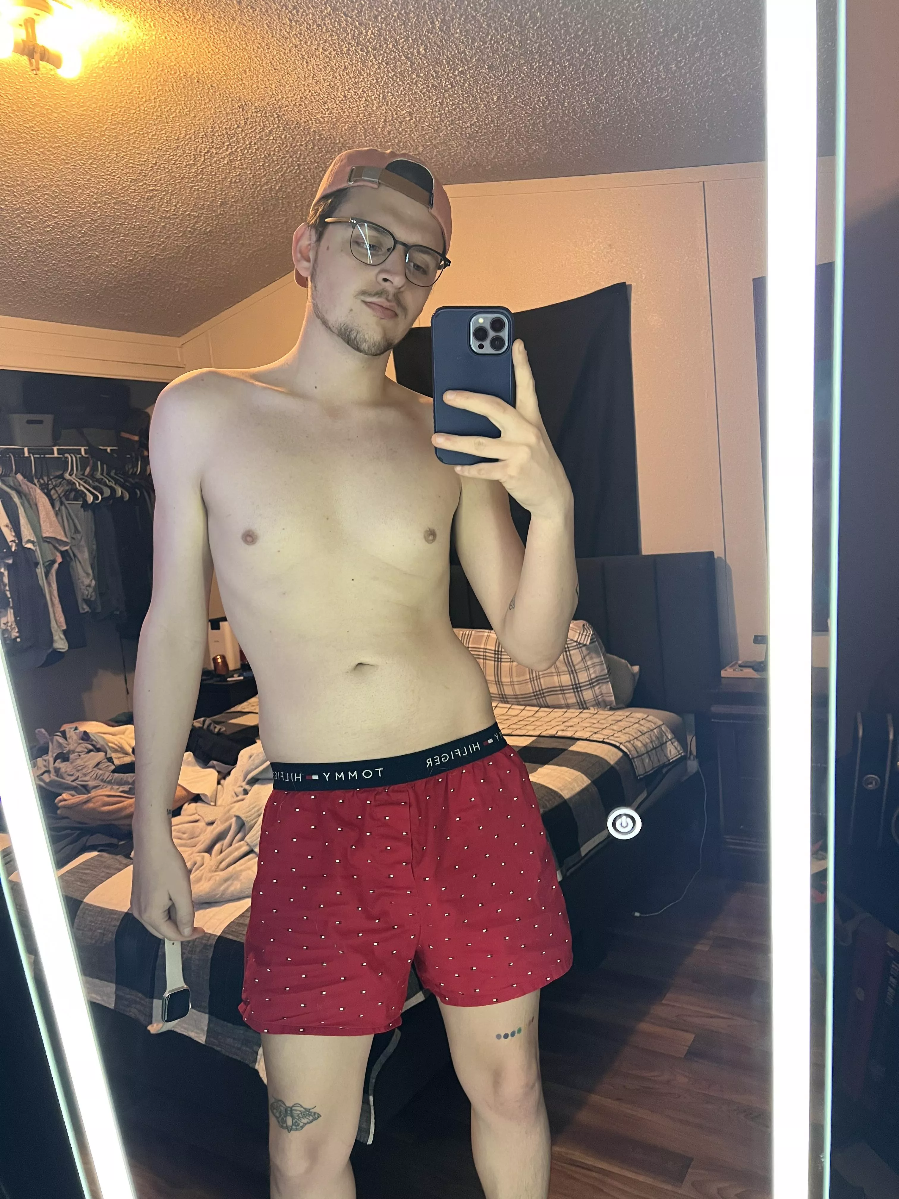 Invest in a light up mirror… it’s worth it  posted by adderallhangover