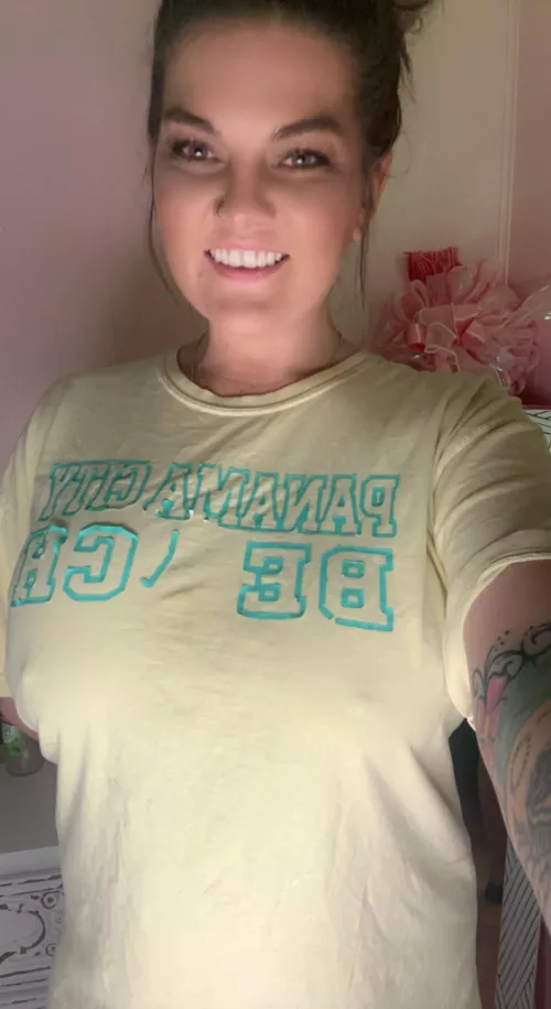 It’s a little chilly tonight 🥵 by khlach