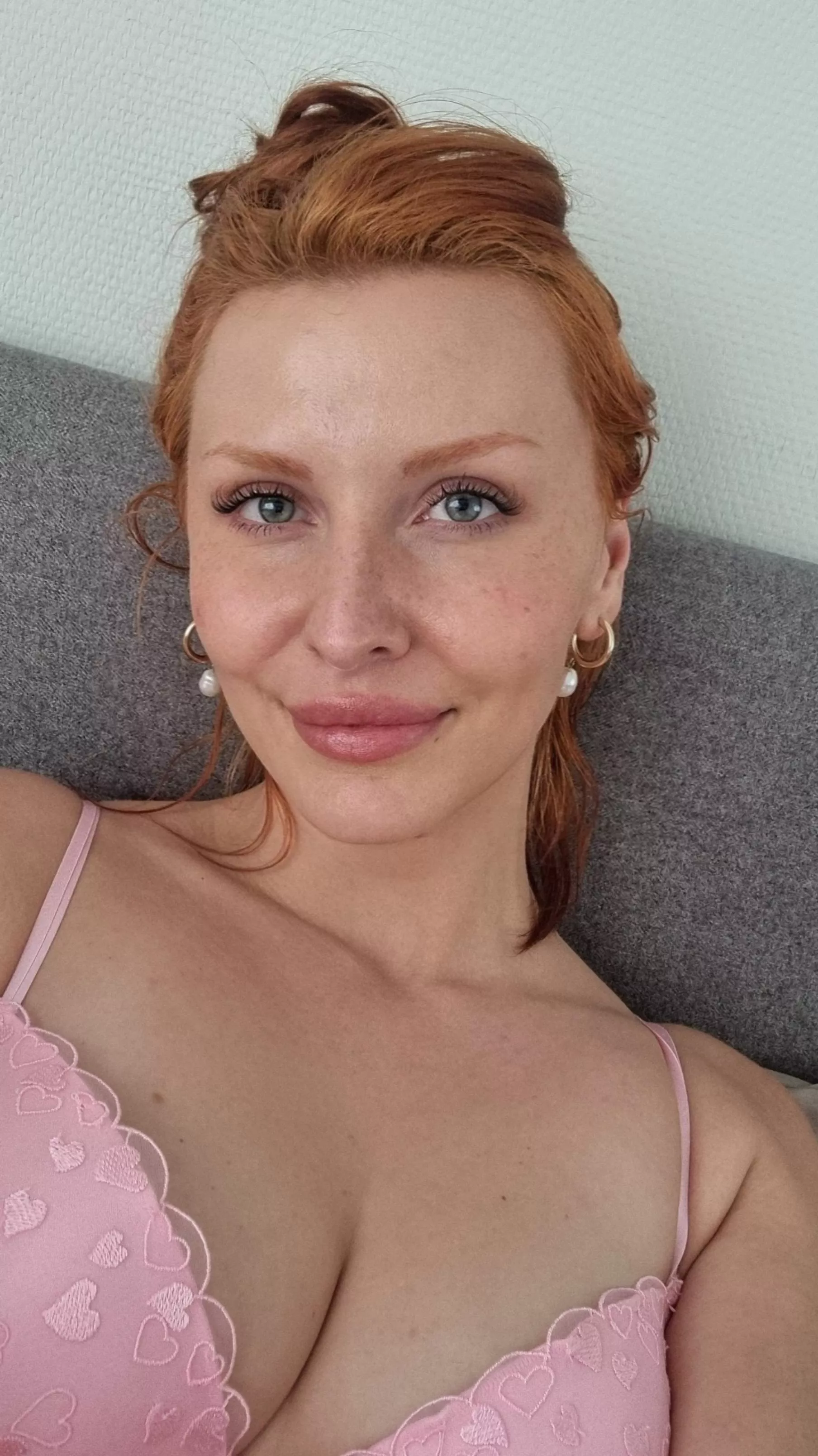 Just a horny mom... <3 (F54) [IRTR] posted by Pretty_Eyese