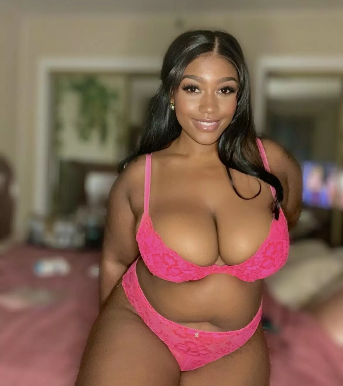 Let’s have an amazing Tuesday daddy  posted by kennedydavisof