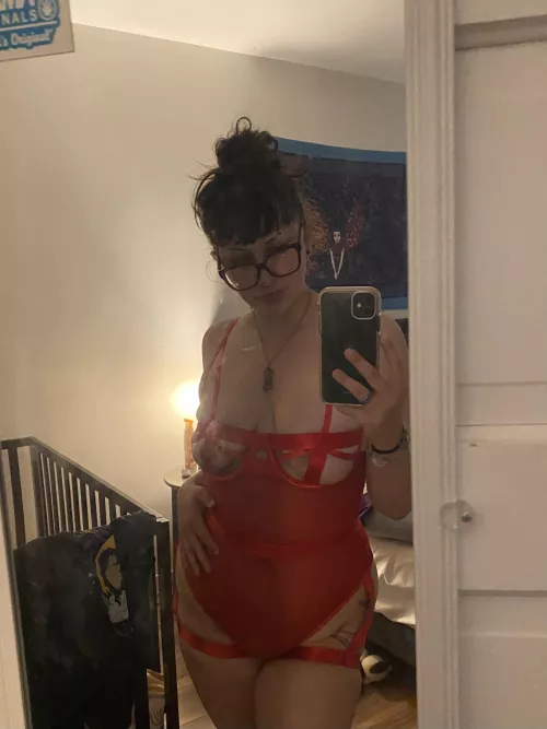 Mondays suck, but I suck harder😼 by Rough_Strawberry_777