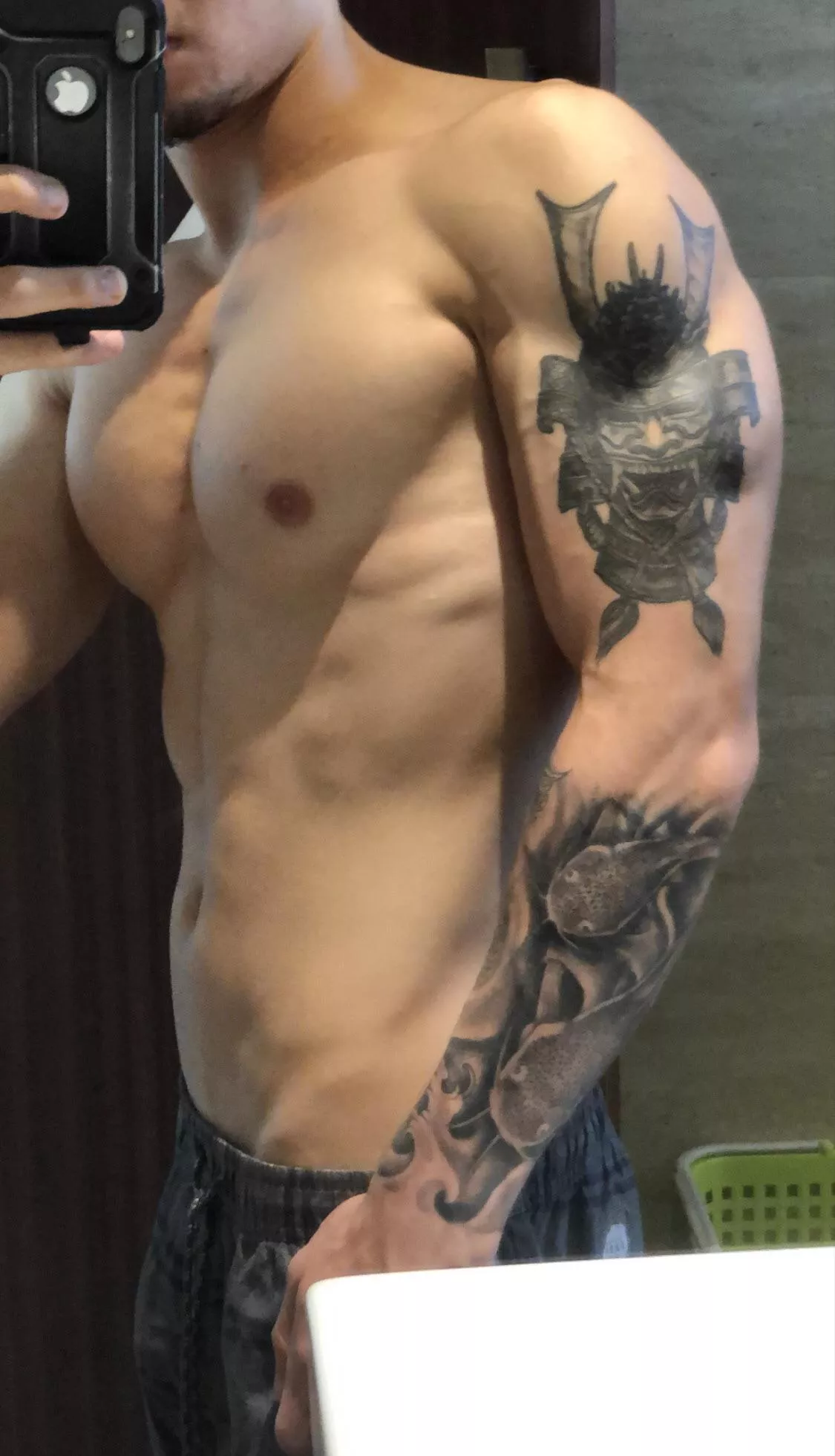 My lean, tatted body 😎😎 posted by TheeGuyDerek