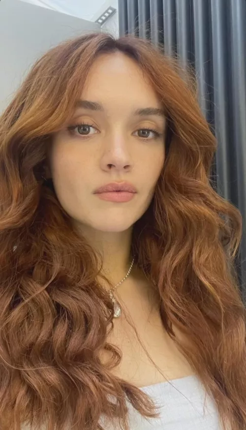 Olivia Cooke is soooo sexy she just gets me wanting to chat with a bud by biigdickjay36