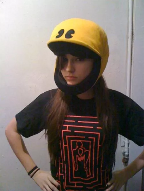 Pac-Sasha (love the tshirt)... posted by Fka_SSAG_now_Yossi_D