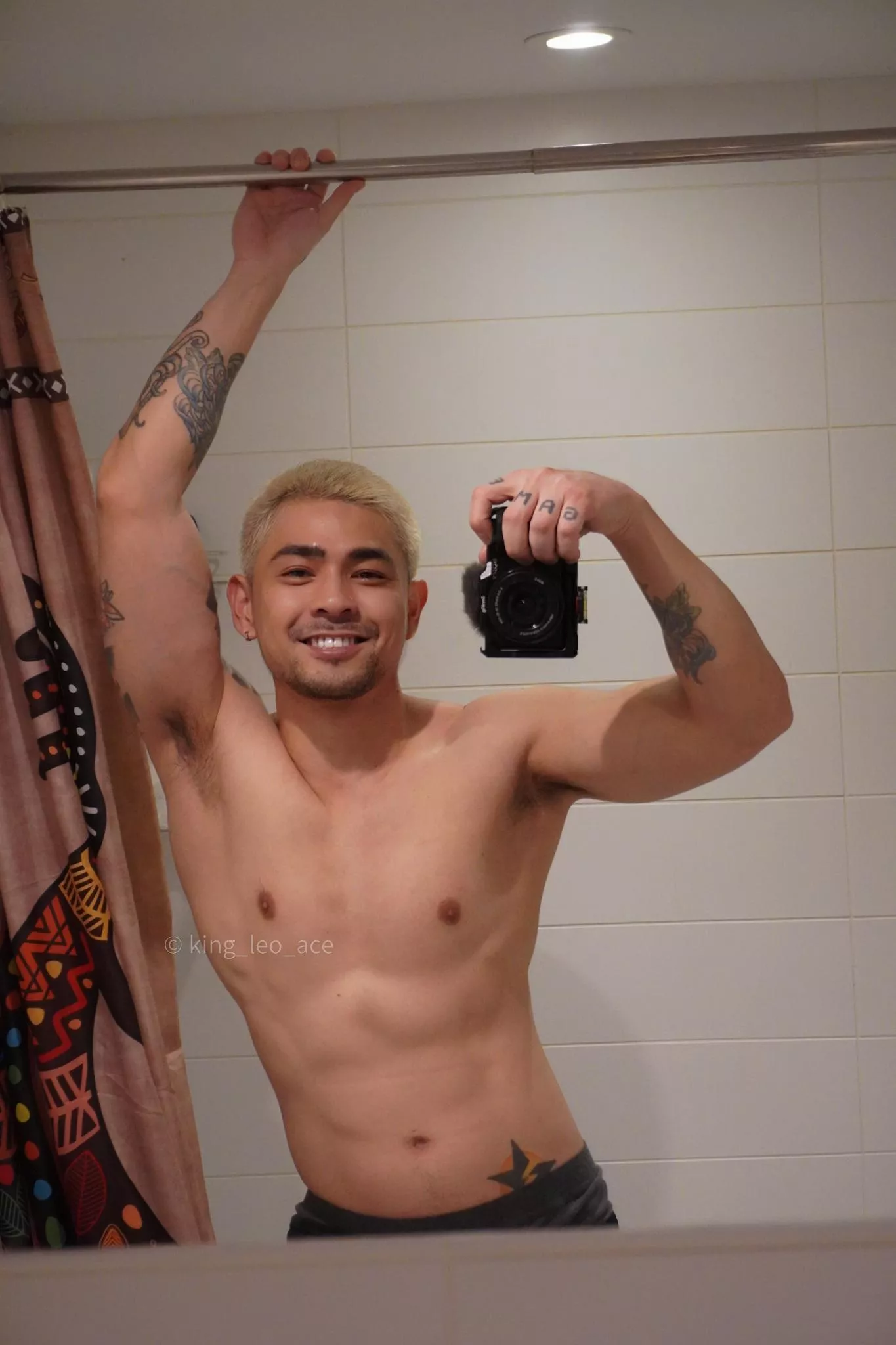 Pits for you, smile! posted by king_leo_ace88