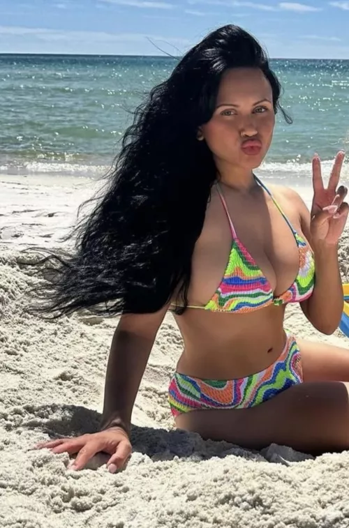 Real MILF bikini by scoopthepoop182