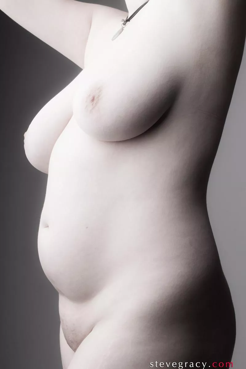 Rin's soft belly posted by SteveGracyPhoto