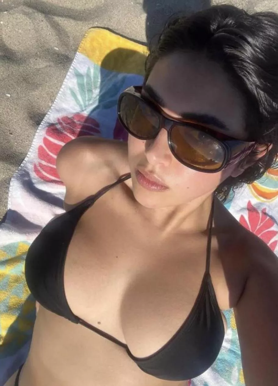 Suns out, tits out  posted by Rare_Lingonberry4806