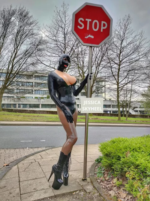 Thats me in my casual outfit by jessicaskyheel