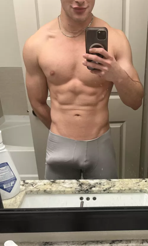 they say everything’s bigger in texas… by arcticfresh3d