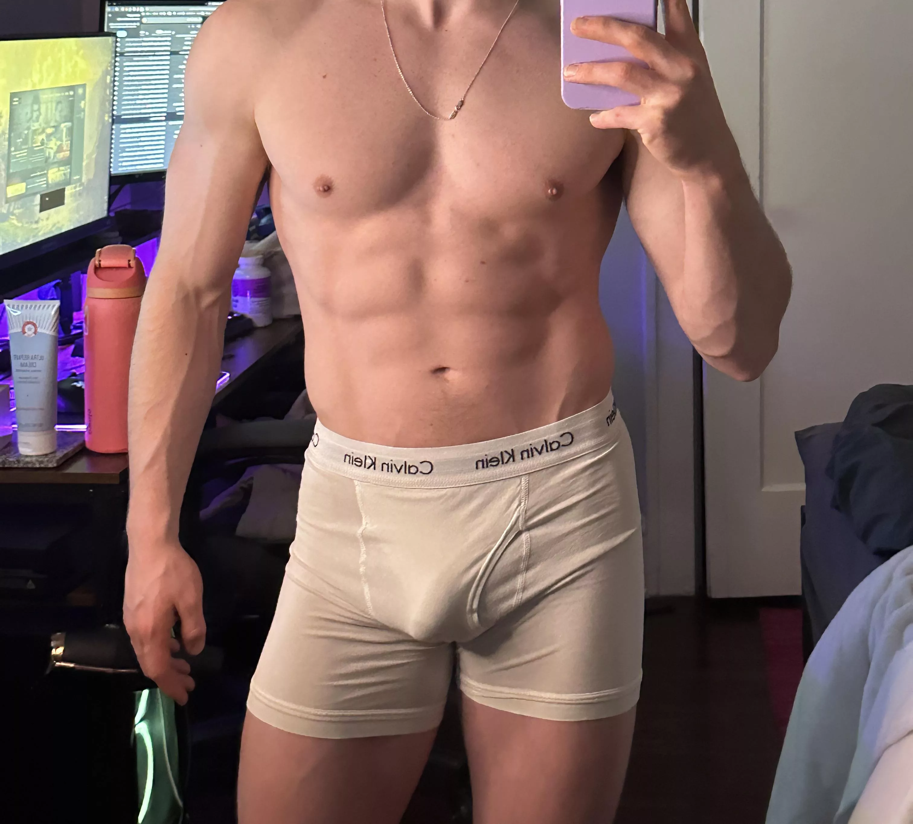 twinks add realnftwunk;) posted by tootnum