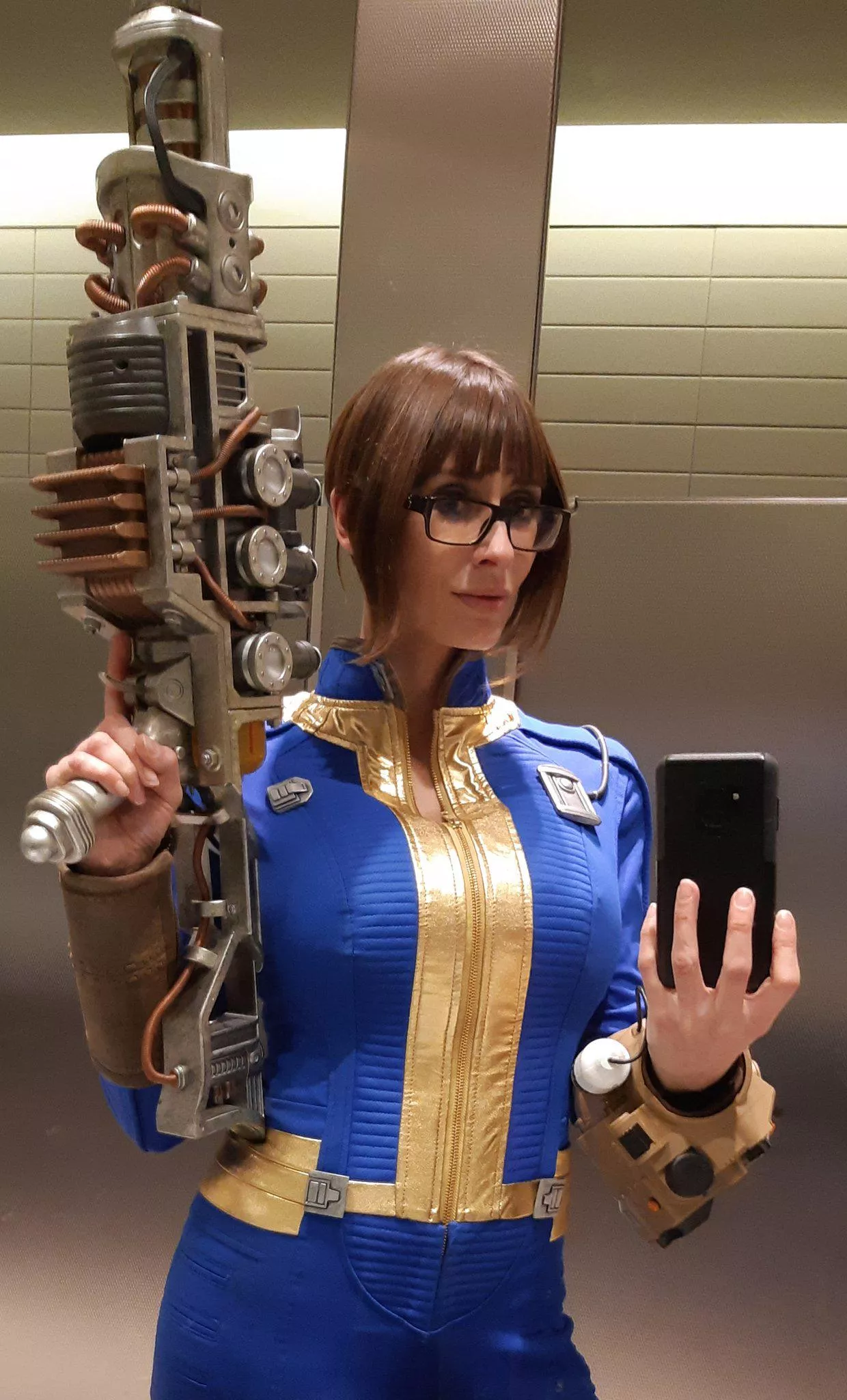 Vault 36DDD posted by badkluster04