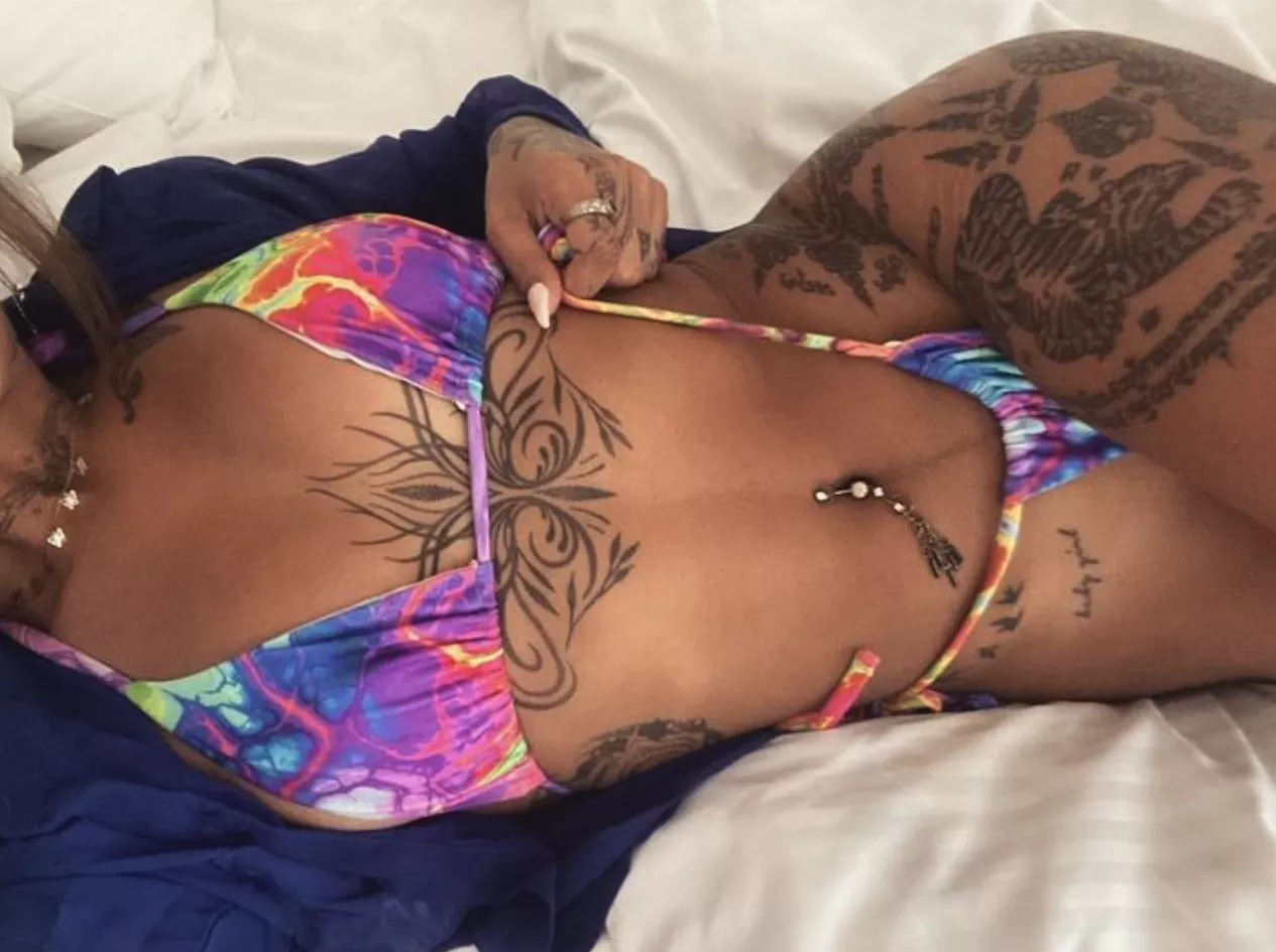 Waiting for you to taste me posted by sobeautiful_x