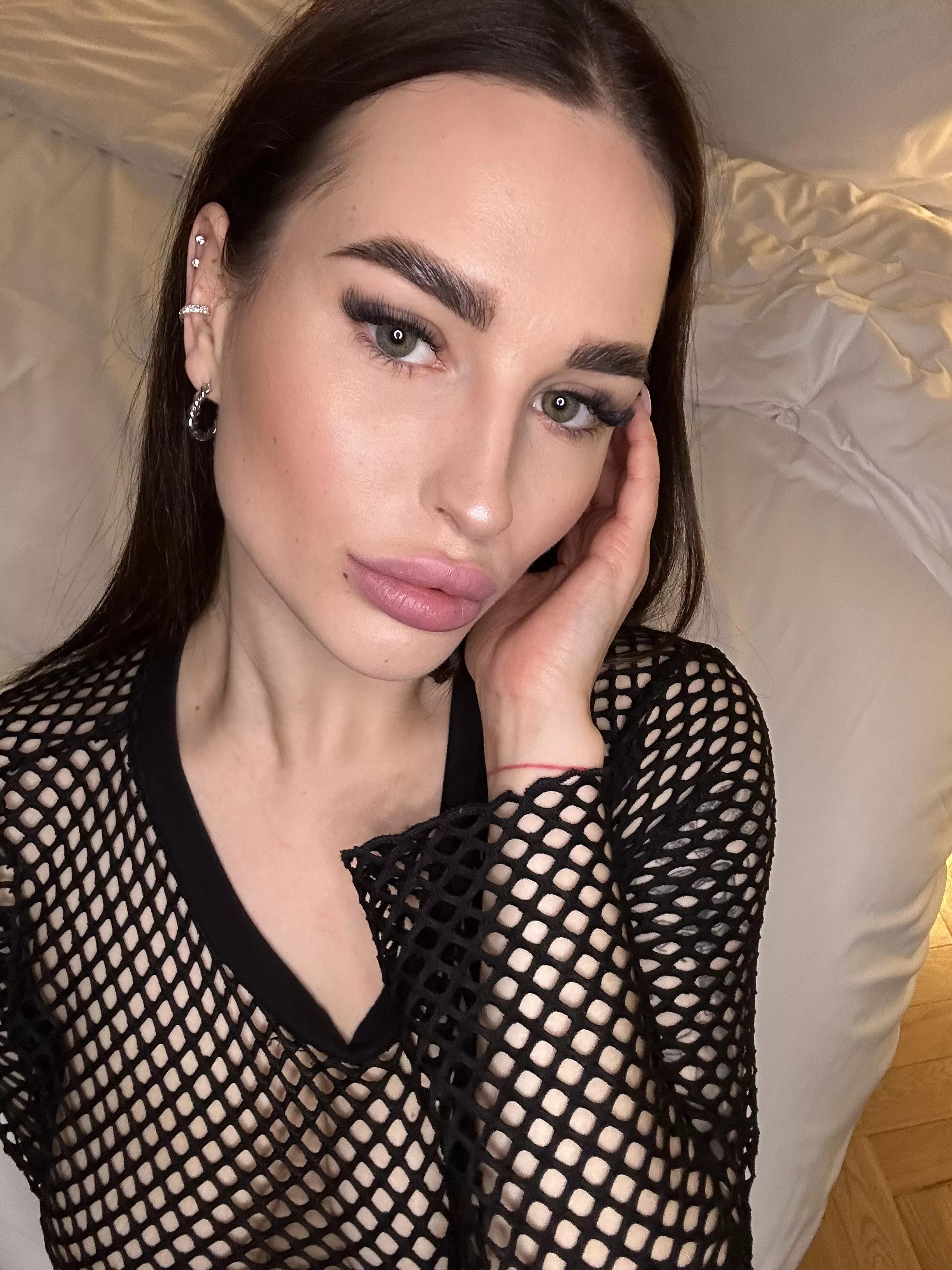 What about a hot night🔥 posted by adsferurelul