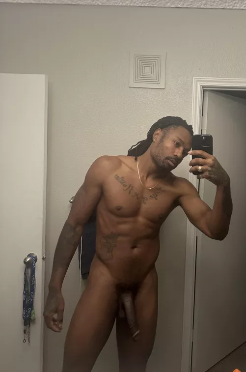 Who wants to chat? by GSLIMMXX