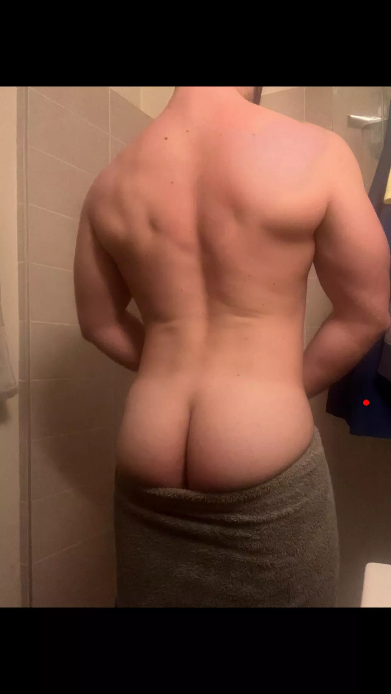 Who’s coming to shower? posted by Reasonable-Falcon676