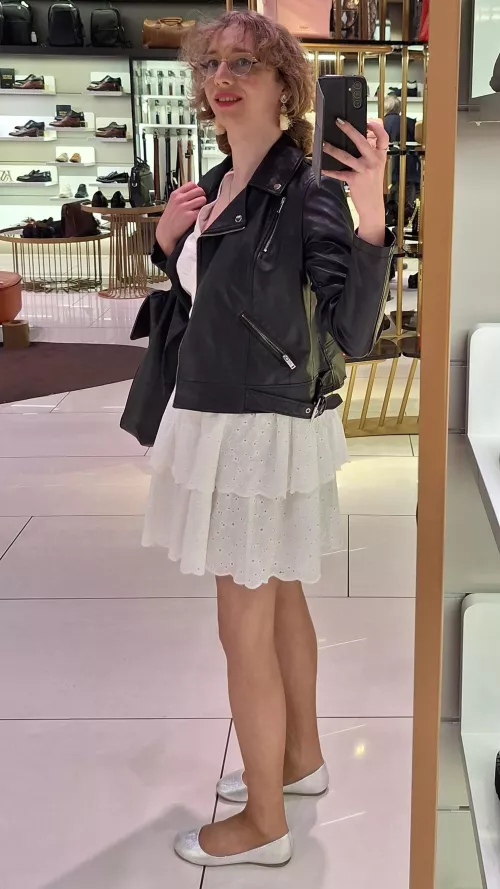 Wish to be forced into bimbofication by Bimbo_Marta