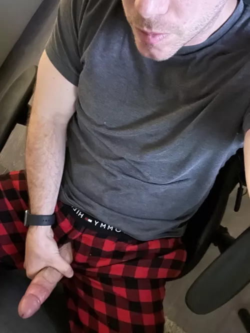 [35] Anyone awake in need of a seat?? by hockeyguy8988