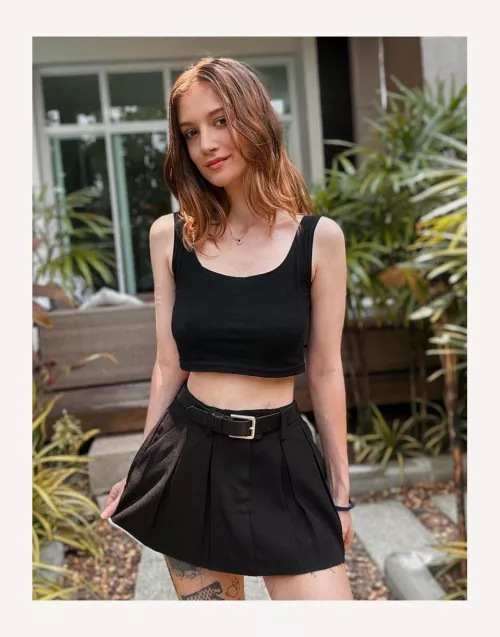 A sutprise under my skirt by Confident-Tea-2703