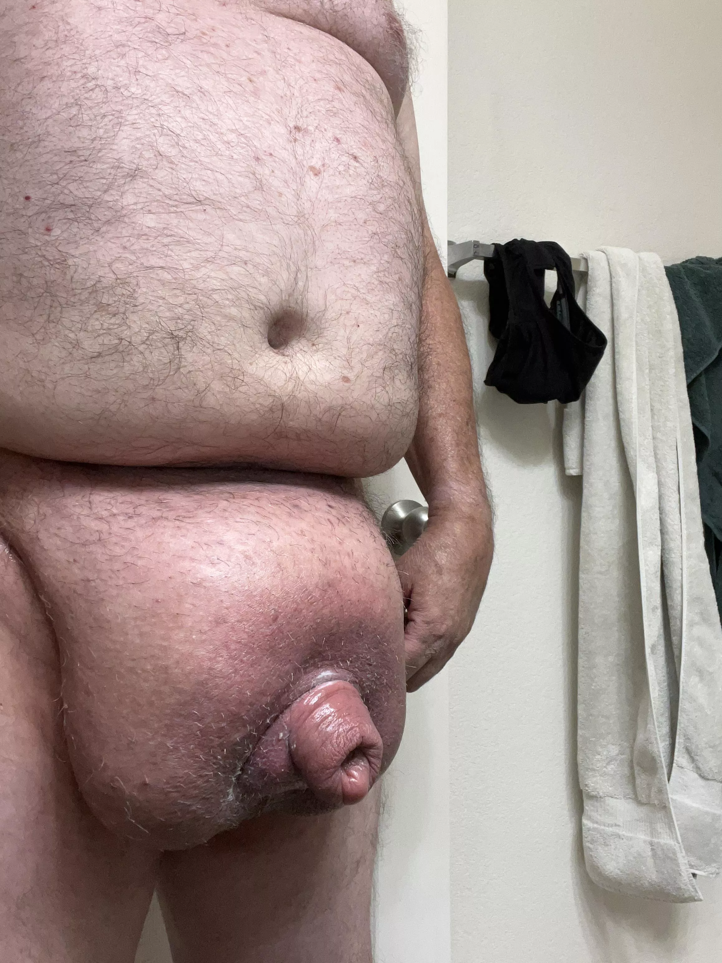 Addicted pumper posted by neonpumperlv