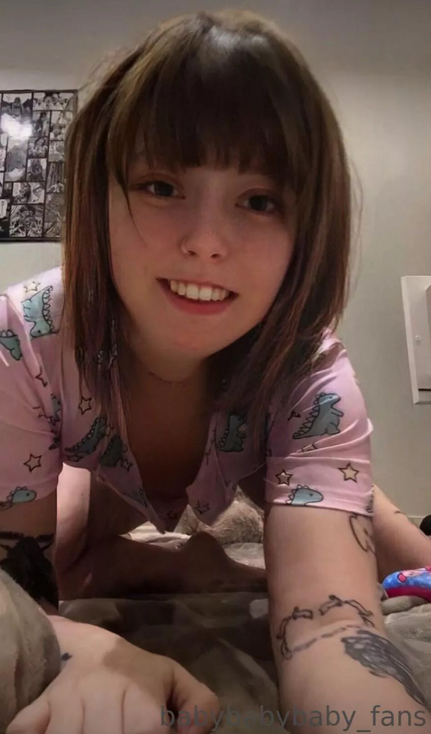 any straight guys who would wife an autistic goonette? posted by babybabybaby_backup