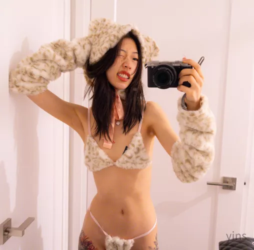 Anyone looking for an asian naughty girlfriend? by Mbradyb3