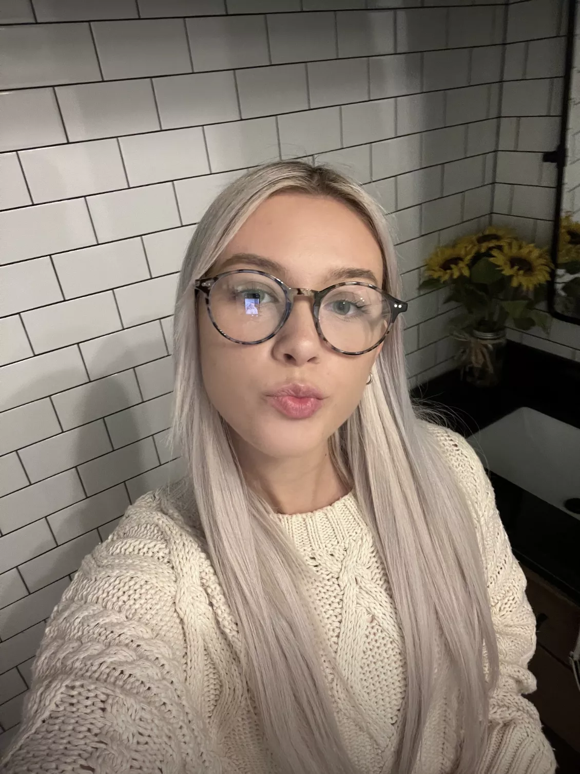 Back to looking like a nerd posted by sidmin