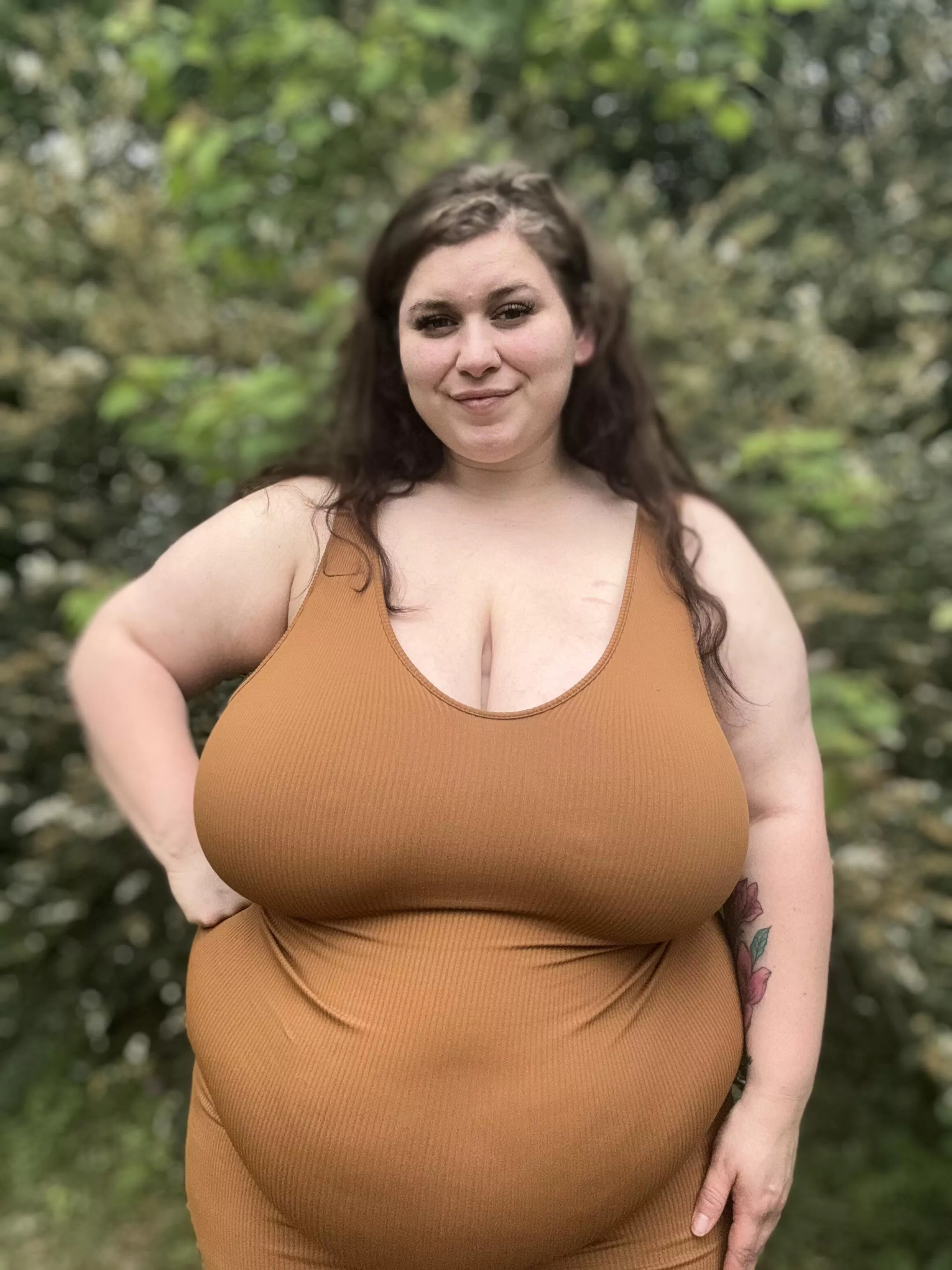 Beautiful Big Tit Goddess! Socials & menu ⬇️ in comments. [GFE][FET][PSS][SEXT][CAM][VID][PTY][RATE] [DOM] [PIC] [SNP] [OTH] [SCT][PRD] posted by GoddessStarrL