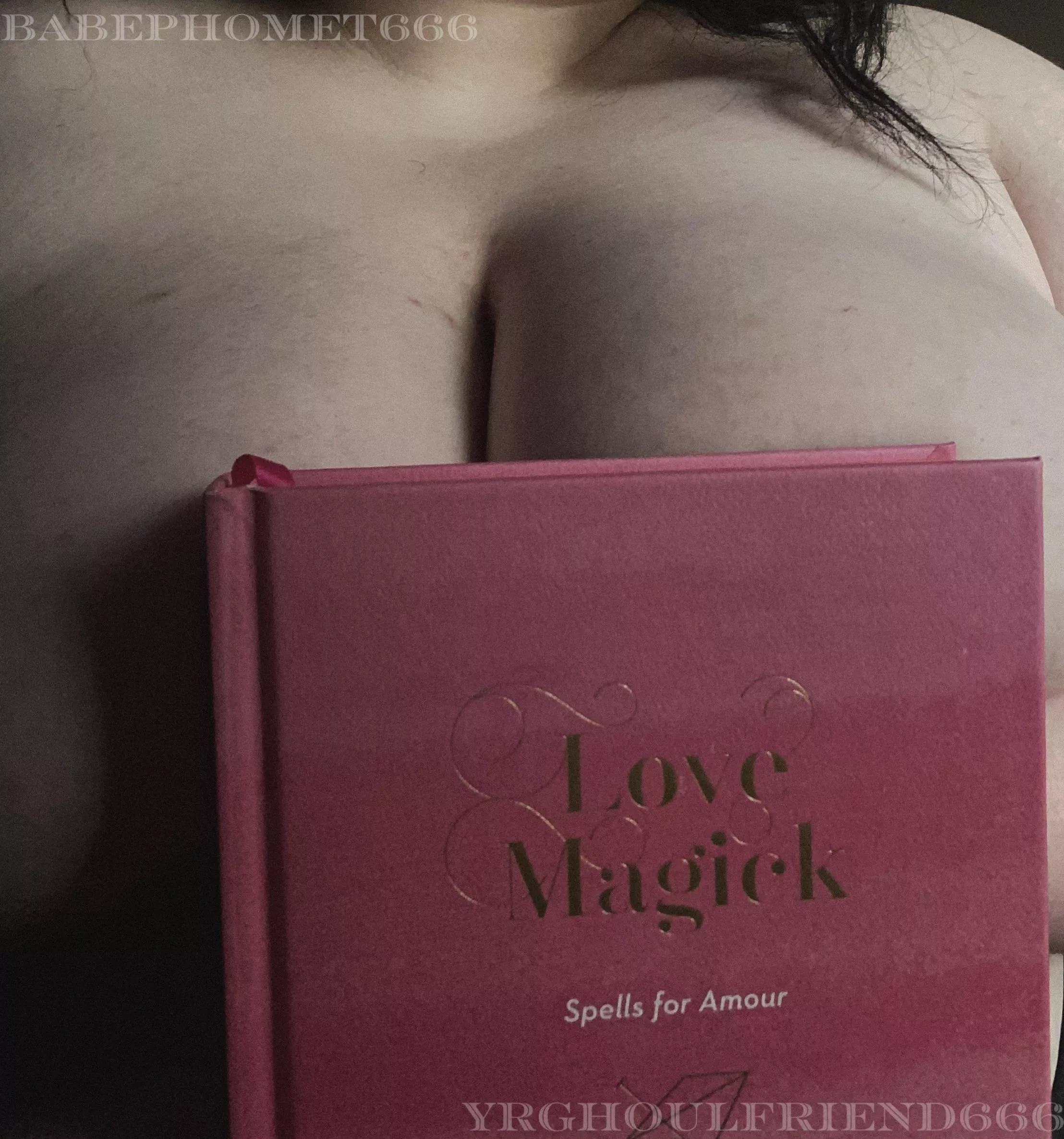 Believe me, I know why you’re so obsessed with me😙❣️ posted by babephomet666