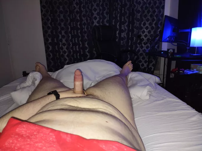 Big guy with a big cock ;) by BHM_NSFW