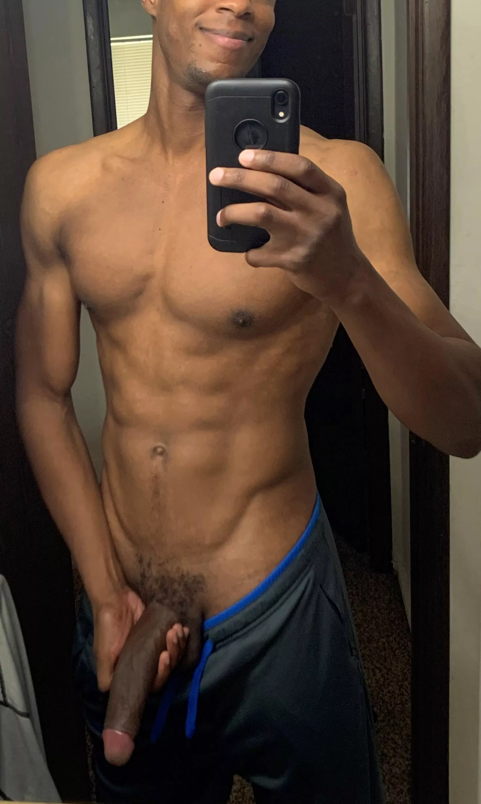 Cut body, cut cock posted by Candle-Jolly