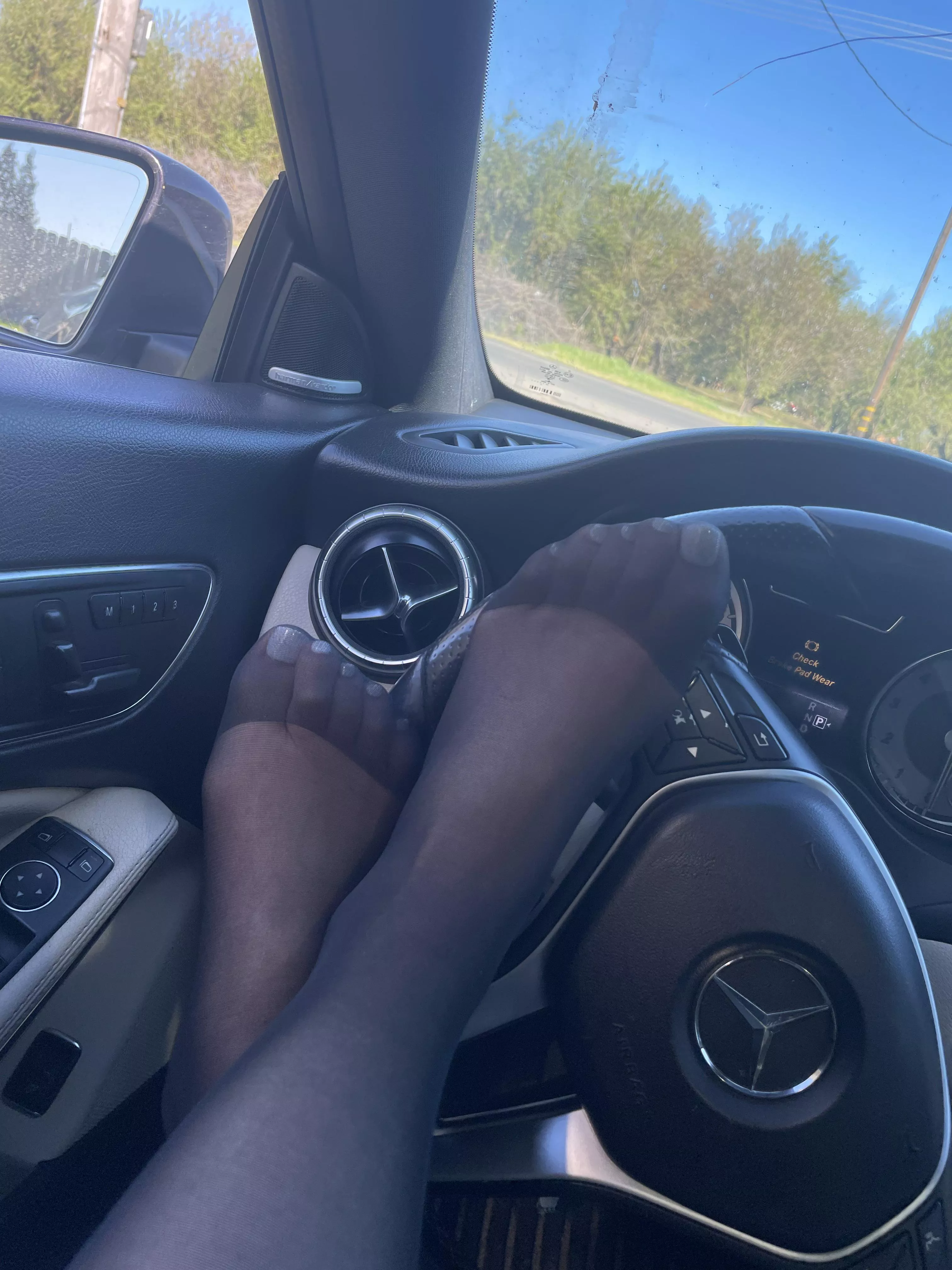 Do you like pantyhose  posted by TinyFtqueen