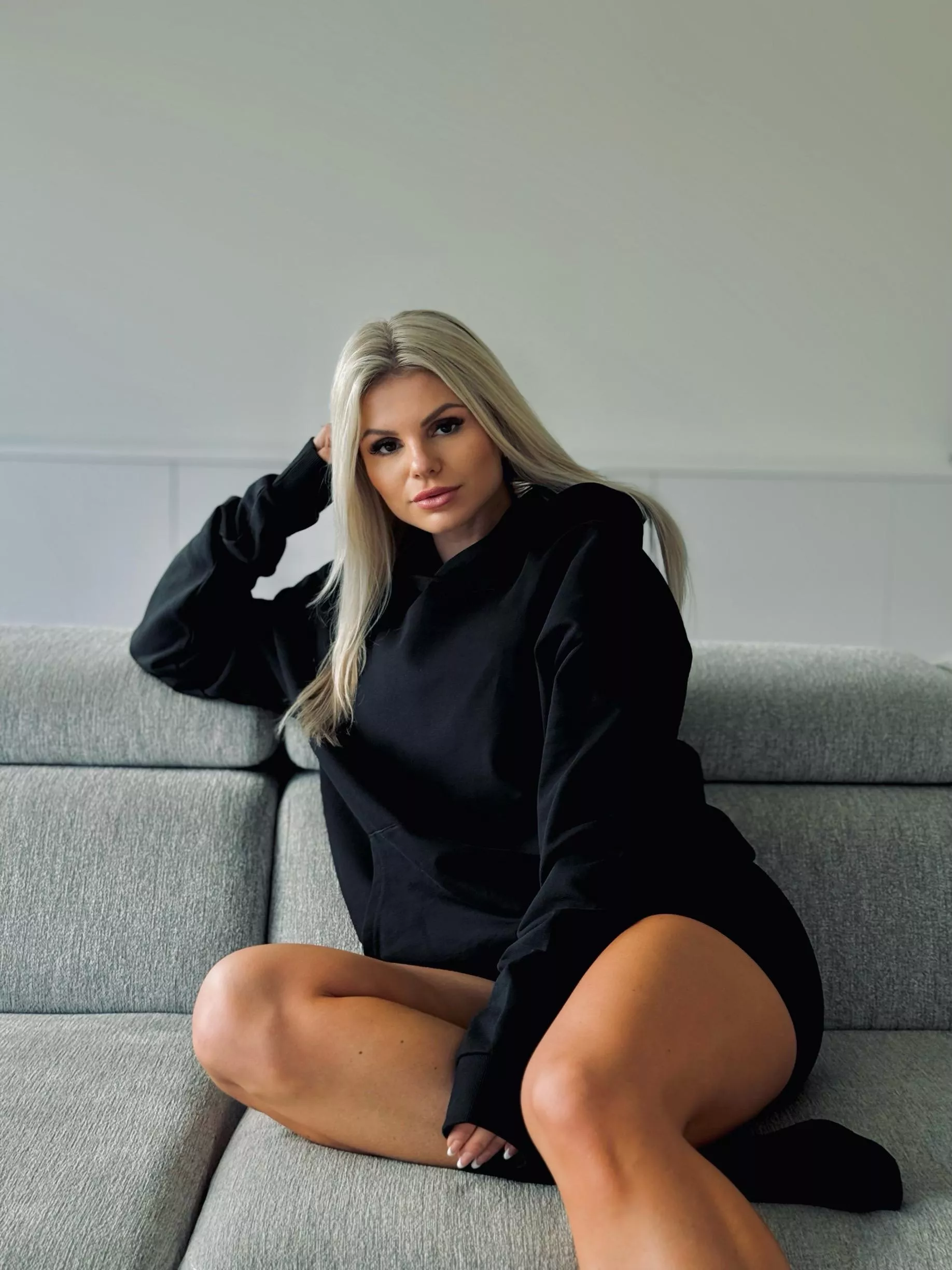 Do you think i'm too innocent to sleep with? posted by DryAttentions