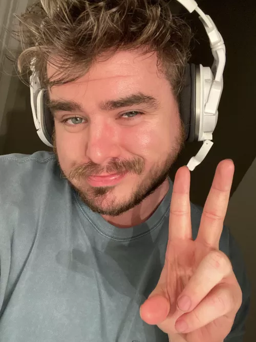 GG✌️ by Blitzspitter