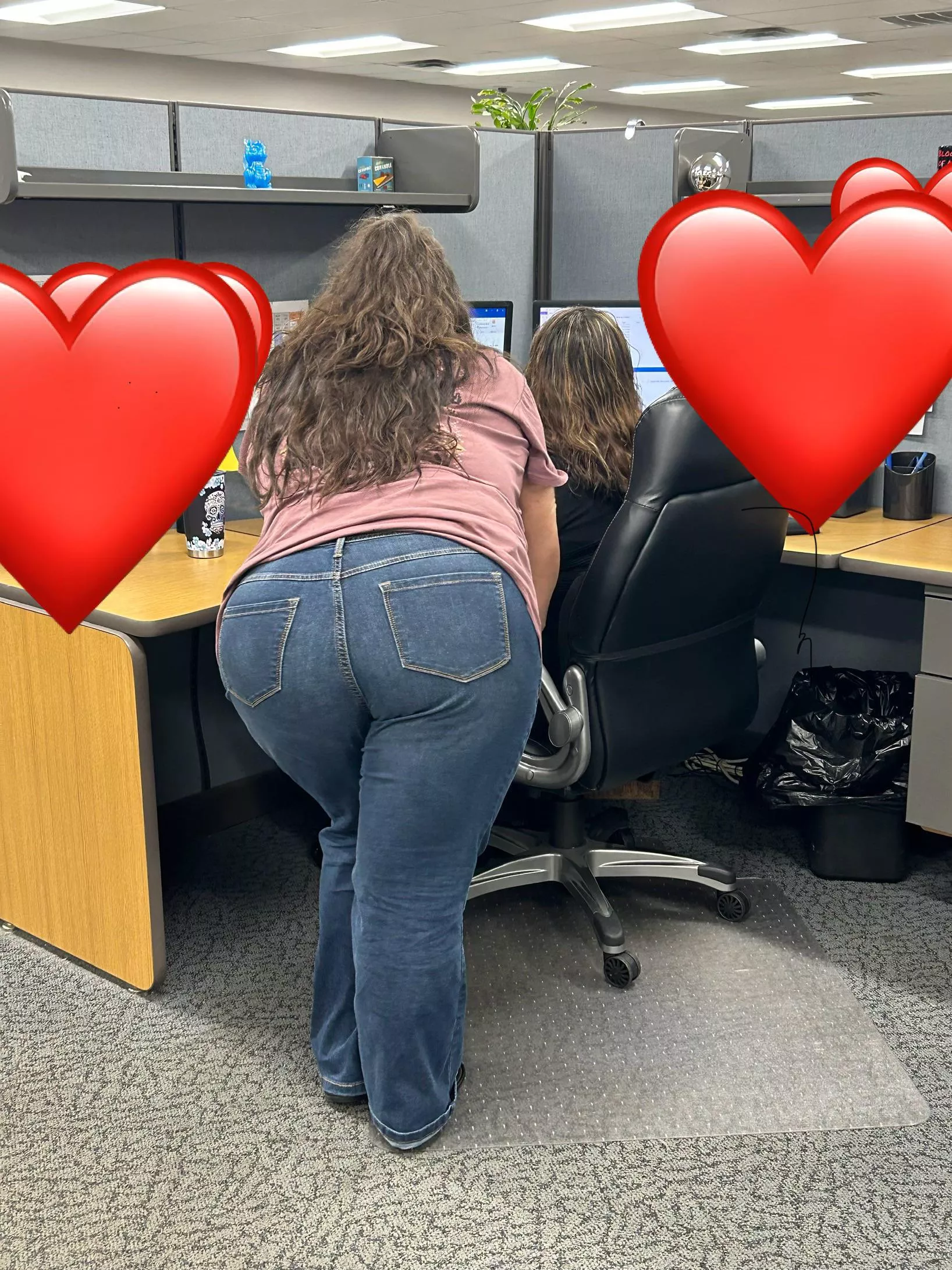 Happy Wagon Wednesday ✌🏽✌🏽✌🏽 posted by Feisty_Mine_5318